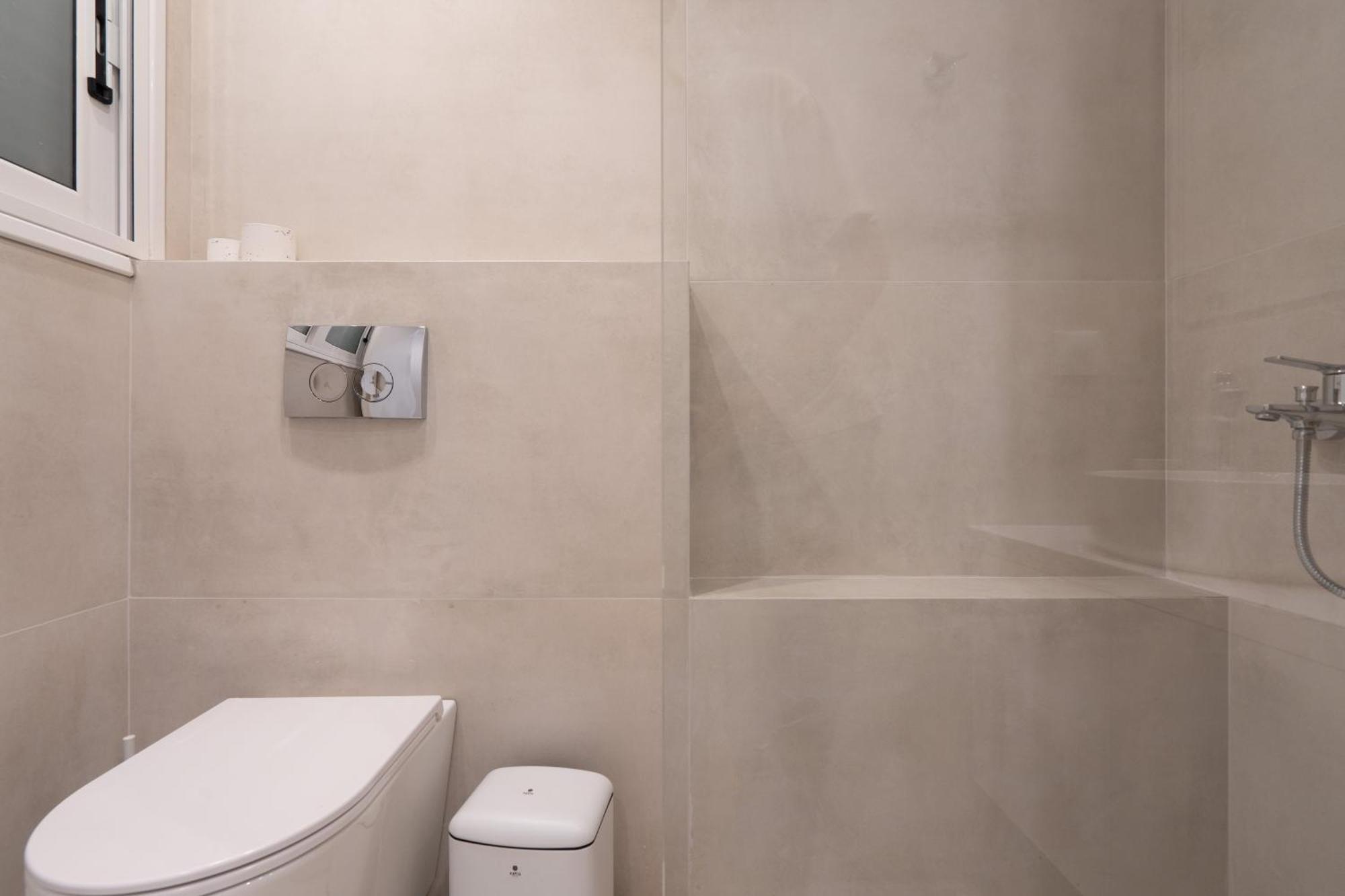 Newly Renovated 2 Bedroom Apartment, 5Min To Metro Αθήνα Εξωτερικό φωτογραφία